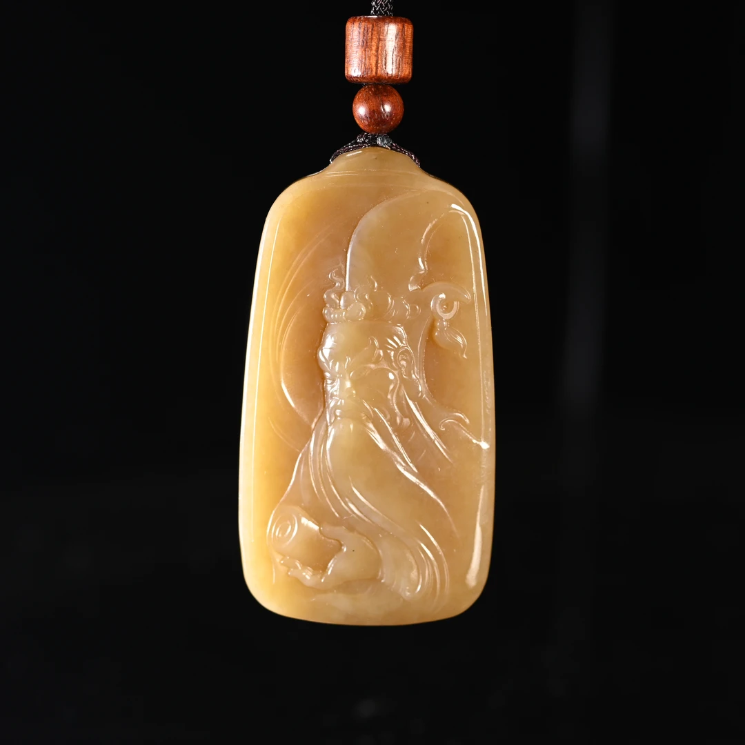 LOT8808 和田玉且末糖关羽牌/保利