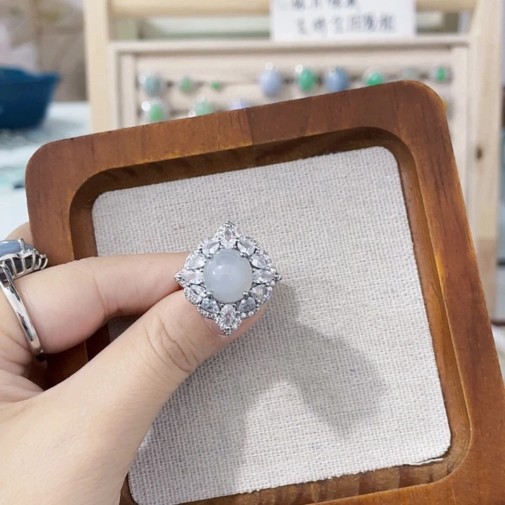 翡翠未镶嵌颈饰天然翡翠Ａ货