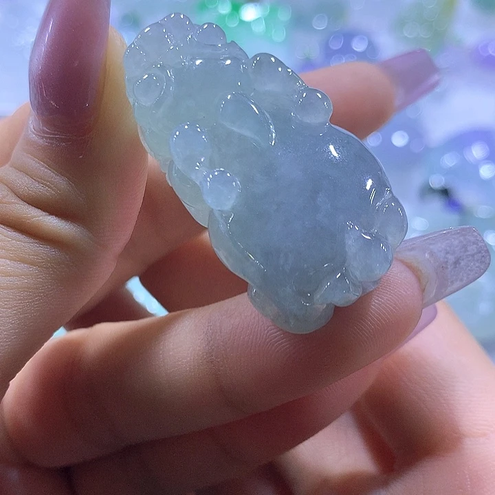 翡翠未镶嵌颈饰天然翡翠A货吊坠