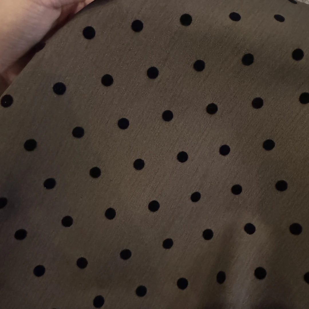 【OS&oneshow】2025新款春夏季法式赫本风高级感波点伞裙+T恤套装