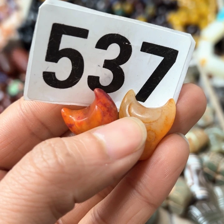 和田玉（糖玉）颈饰未镶嵌0*0