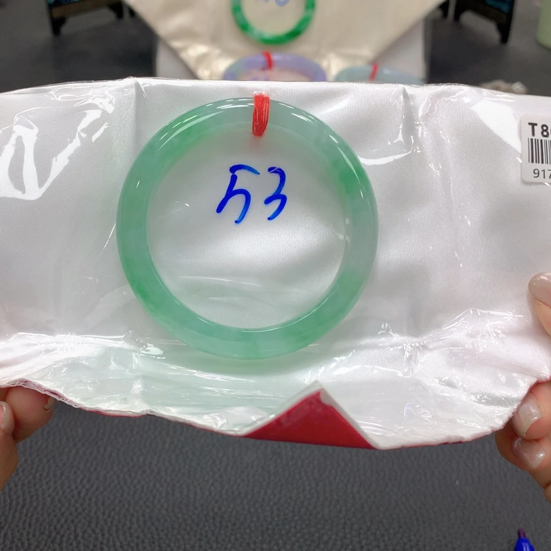 未镶嵌手镯翡翠翡翠
