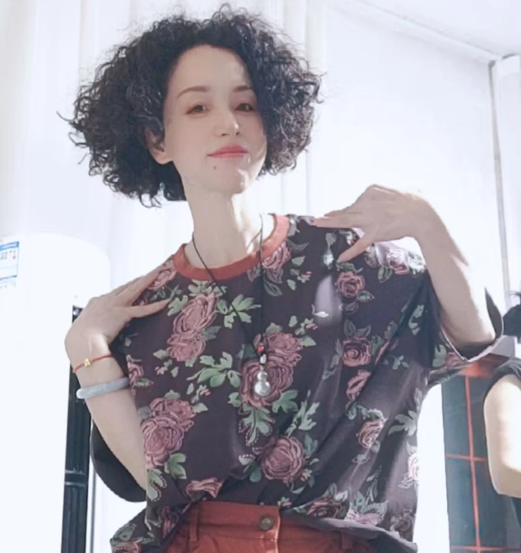 T恤圆领抗起球时尚牛仔短袖高腰印花韩版常规拼接