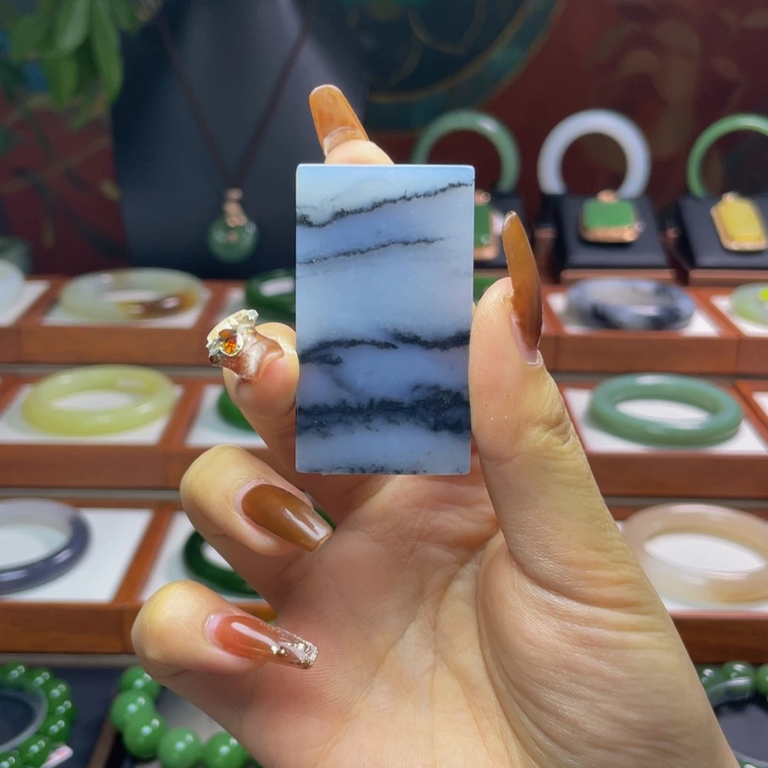 和田玉和田玉青花无事牌未镶嵌