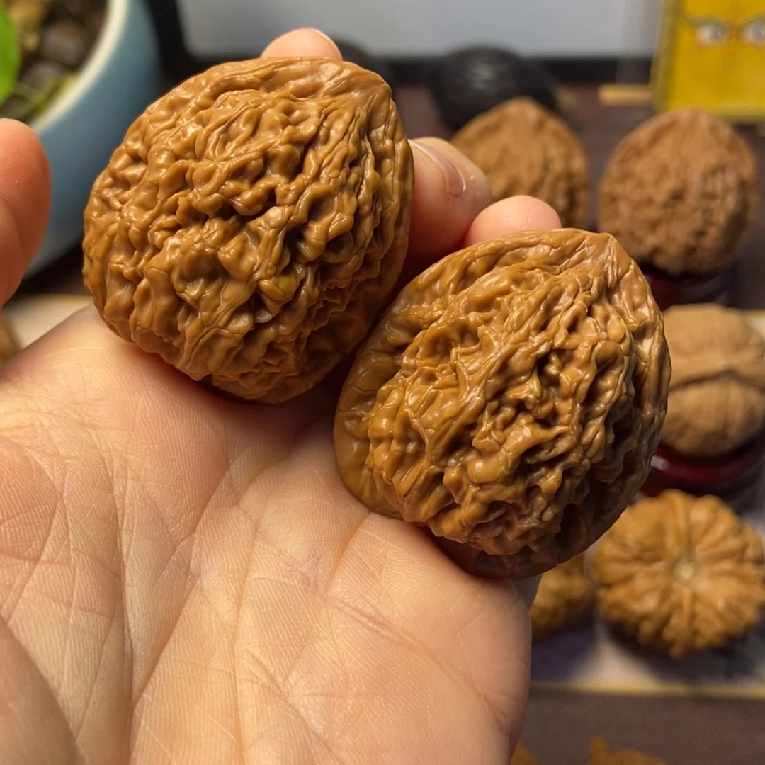 文玩核桃把件全品粗筋蚂蚁王37