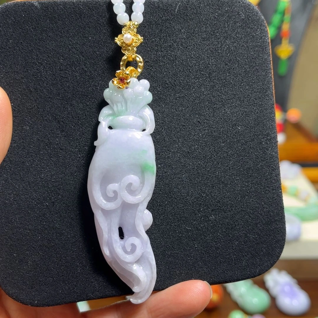 翡翠未镶嵌颈饰天然翡翠