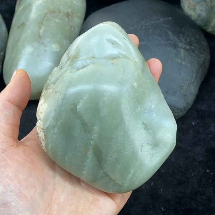 未镶嵌和田玉（糖玉）挂件