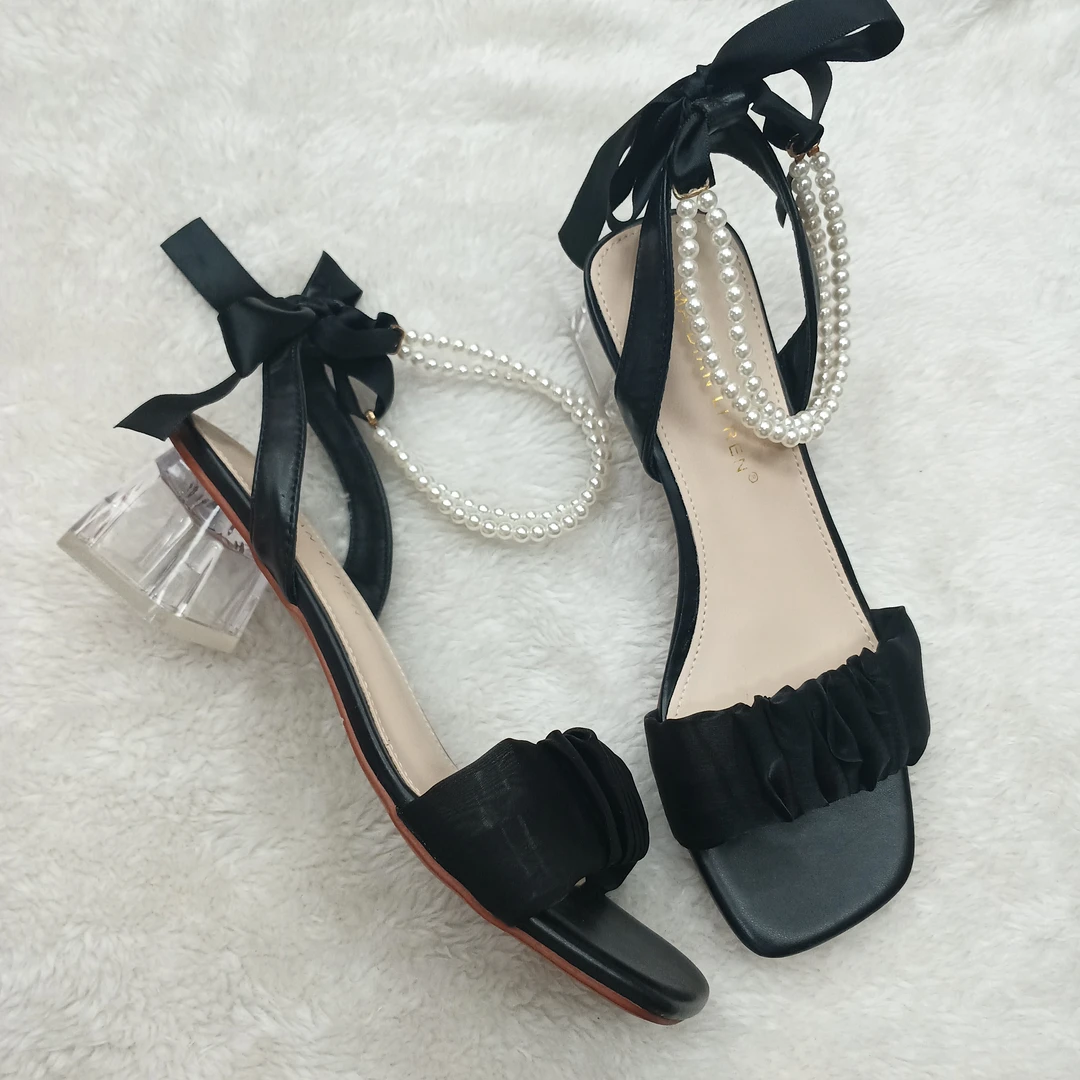 时尚高端百搭女鞋单鞋凉鞋822