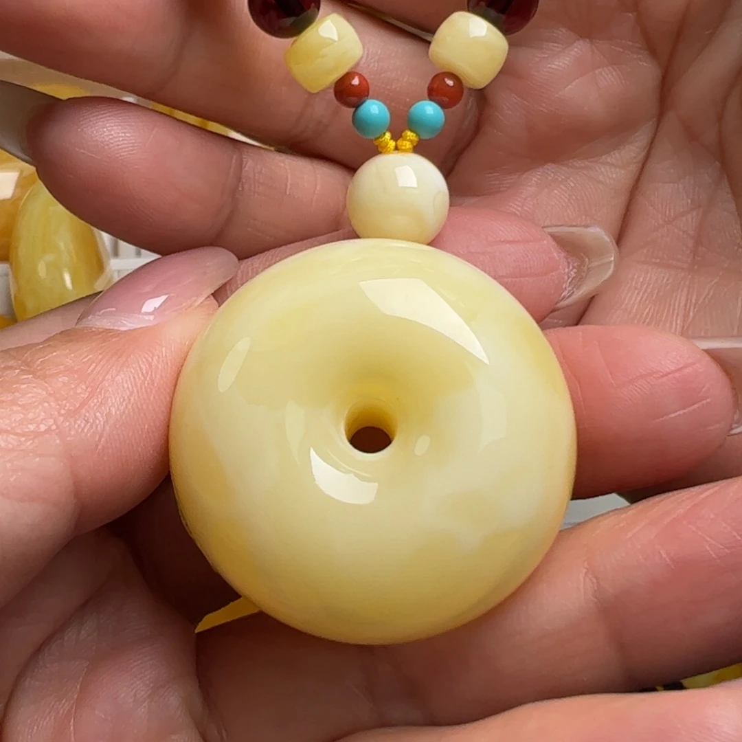 蜜蜡毛衣链未镶嵌无烤色无优化无补胶无煮蜜无覆膜无辐照