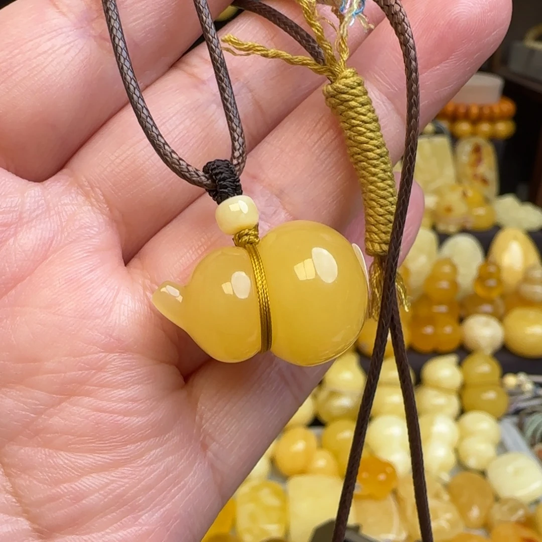琥珀未镶嵌套链天然俄料蜜蜡葫芦吊坠