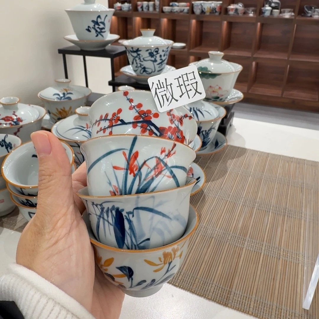 釉下手绘茶具微瑕