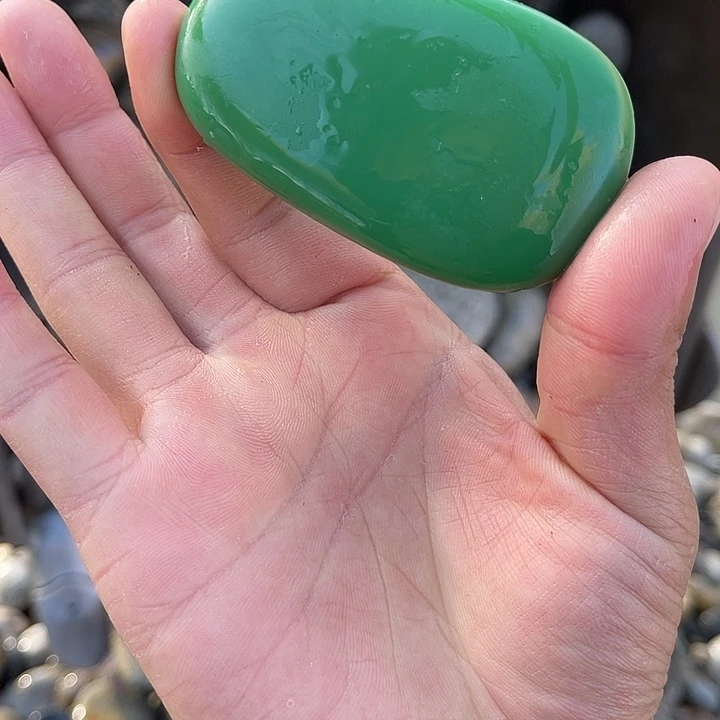 未镶嵌和田玉（糖玉）珠宝奇石