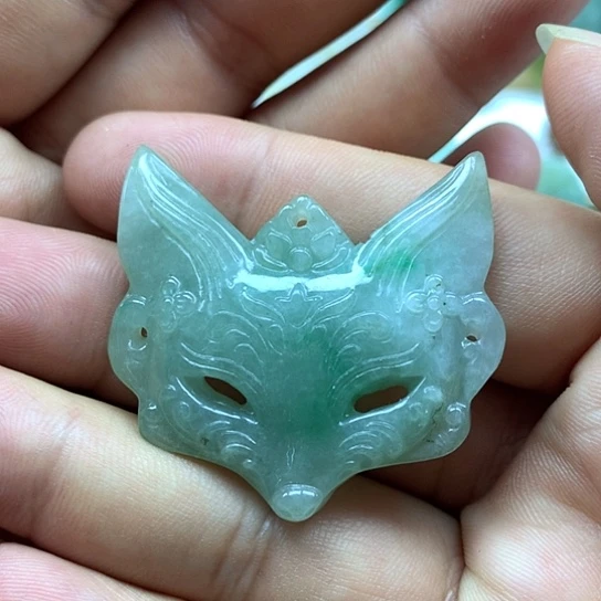 颈饰未镶嵌翡翠1