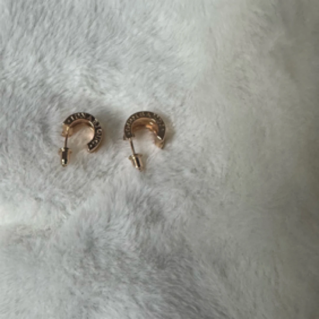 925银耳饰 925银时尚大宝耳饰