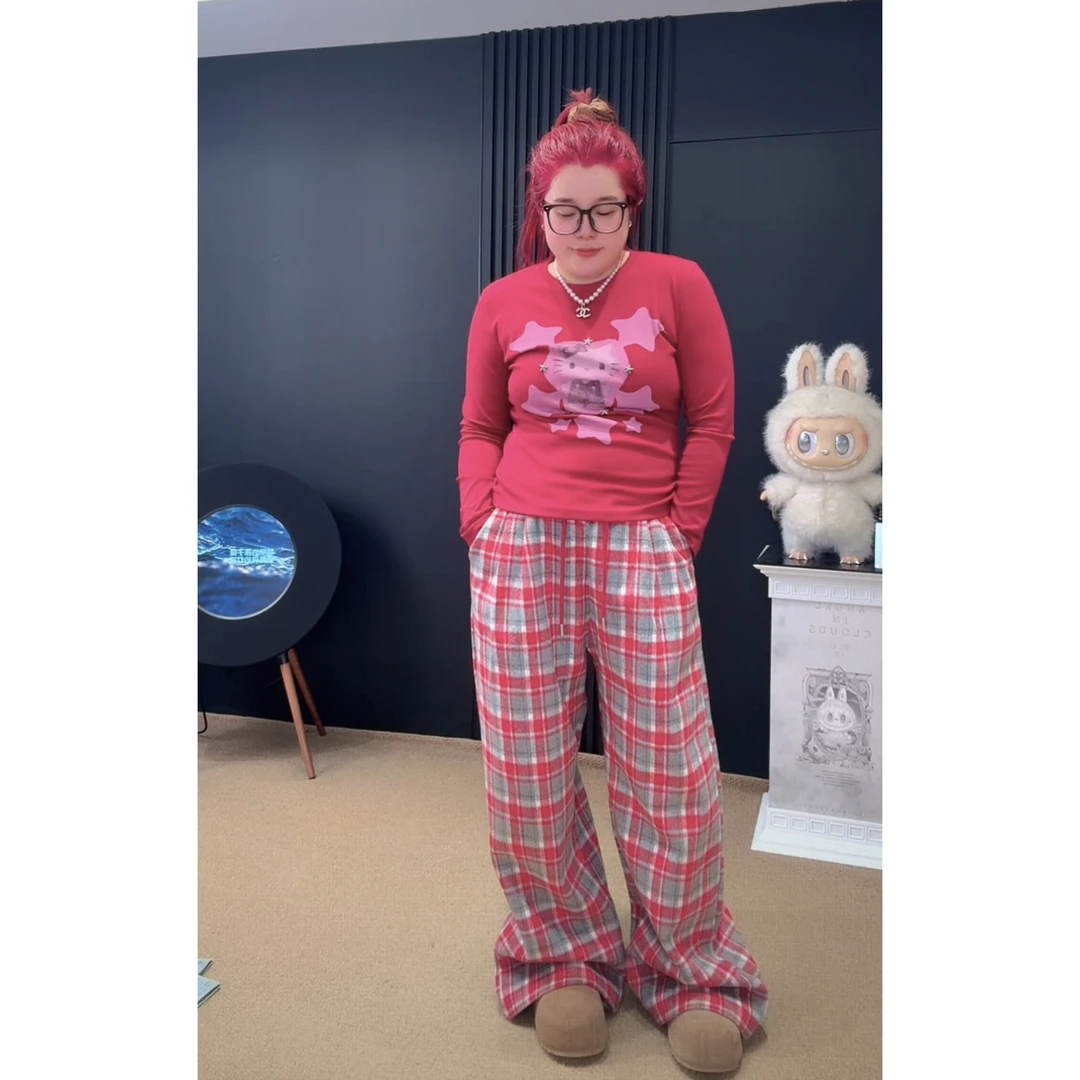 「涵涵家」穿搭公式  甜酷圆领修身上衣搭配阔腿格子裤两件套