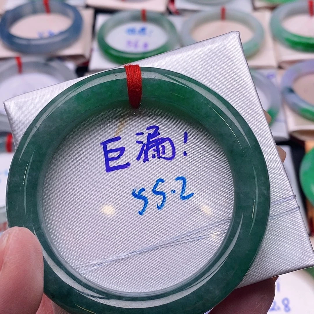 翡翠未镶嵌手镯55