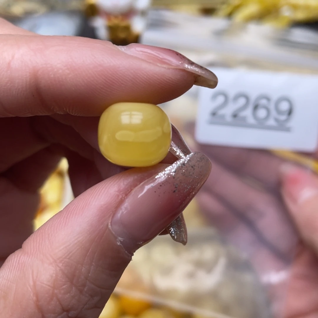 蜜蜡珠宝奇石未镶嵌12.5