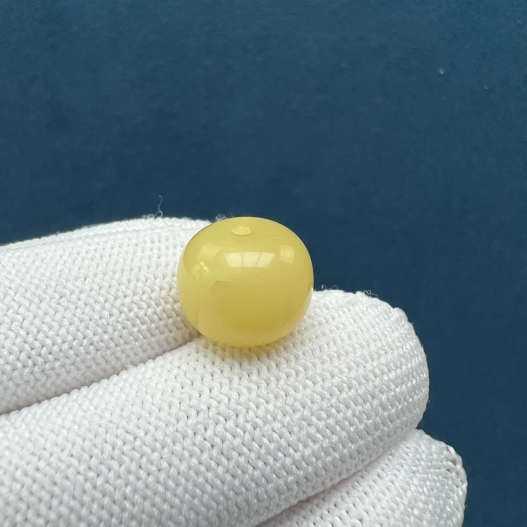 B9871天然原矿蜜蜡【微瑕】老型 12.5*9.8mm 支持复检 假一罚十
