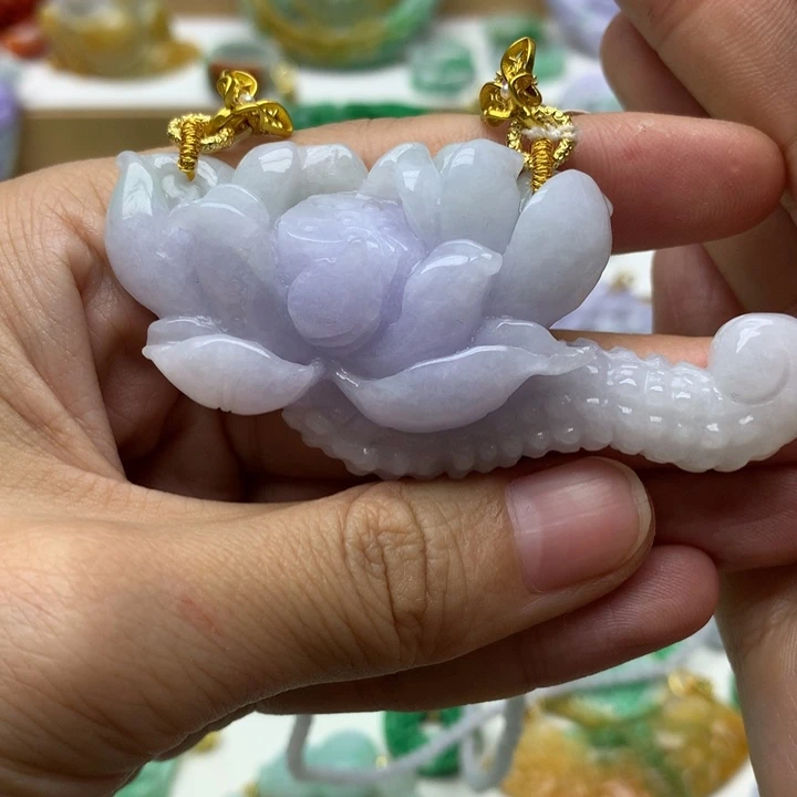颈饰未镶嵌翡翠翡翠