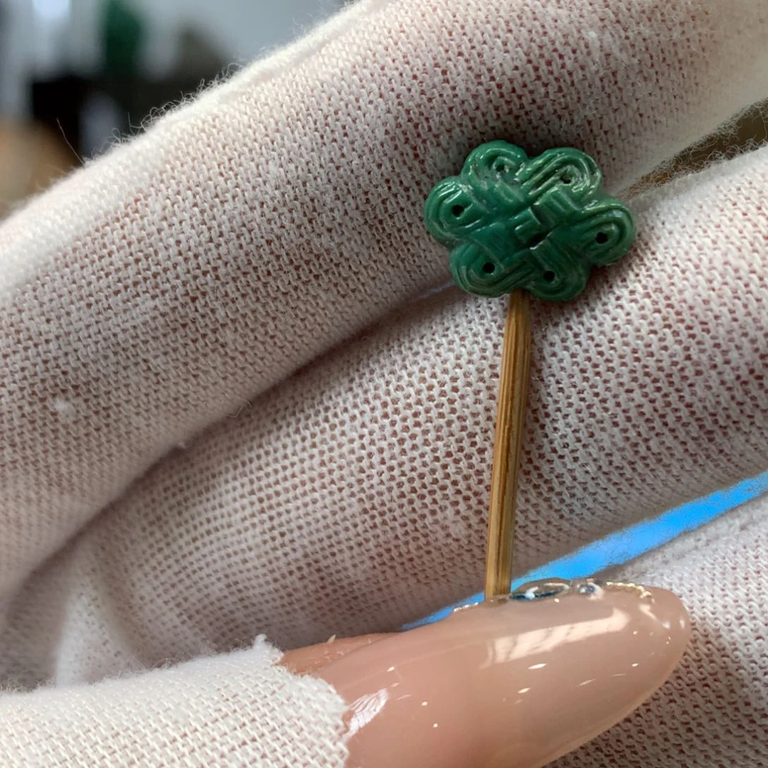 绿松石未镶嵌挂件