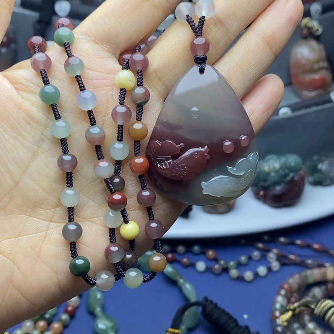 长***日玛瑙/玉髓未镶嵌吊坠(不含链)