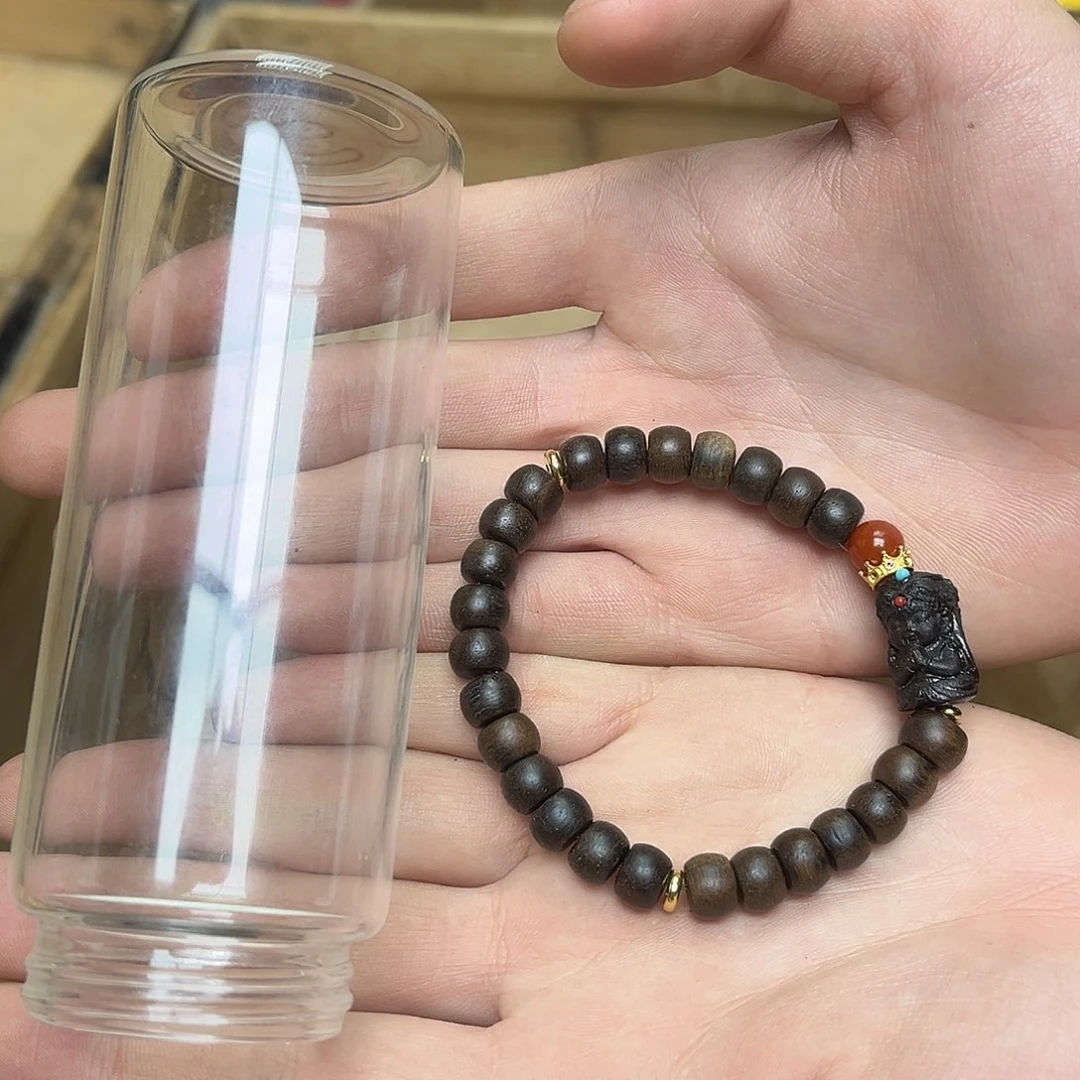 大叶紫檀（黑酸枝木类）