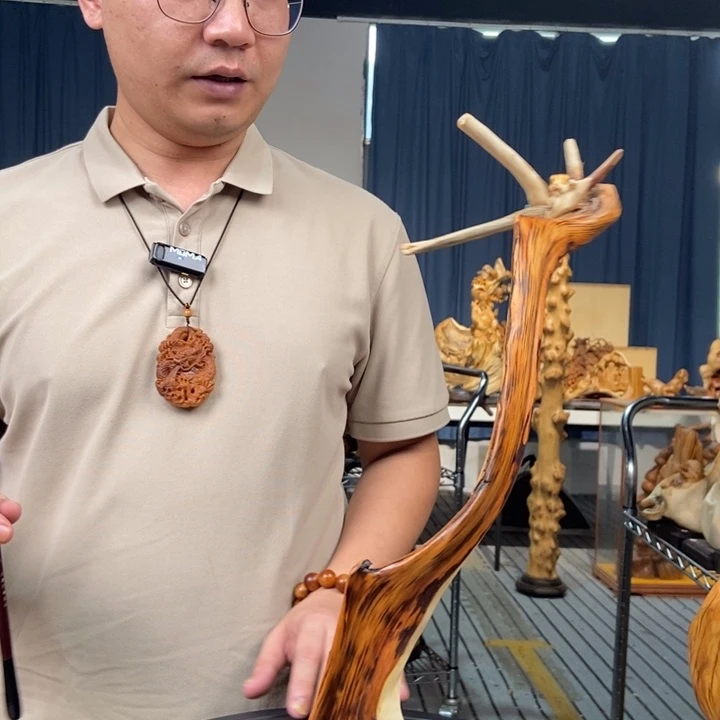 柏木（崖柏）随型摆件