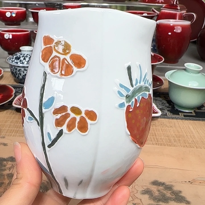 景德镇陶瓷红马坊杯