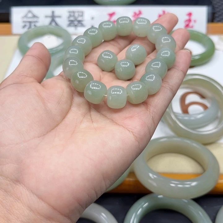 石英质玉手镯未镶嵌用****6