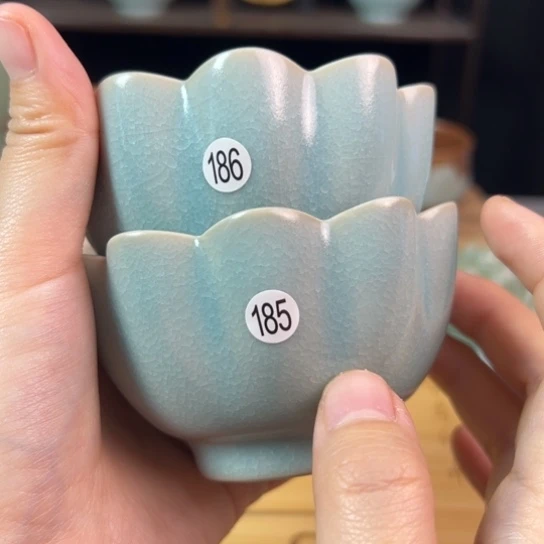 杯微瑕，不带礼盒，