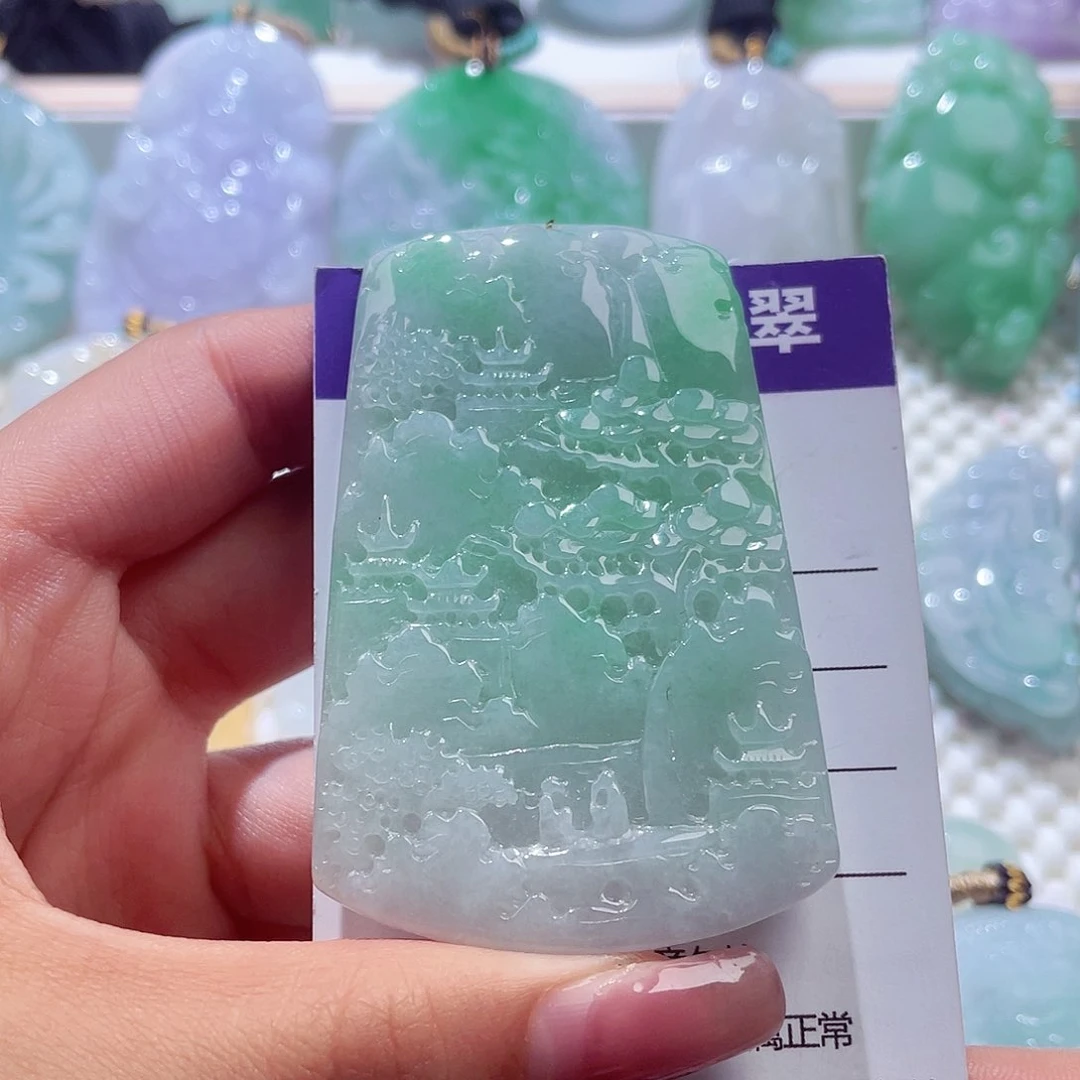 颈饰未镶嵌翡翠山水