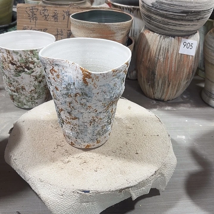 摆件陶高14口12有孔111