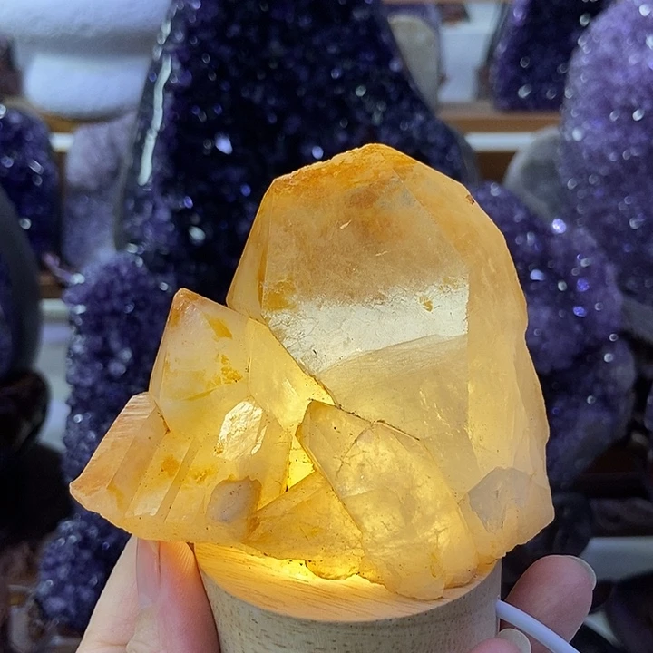 未镶嵌大型摆件（非配饰）紫晶