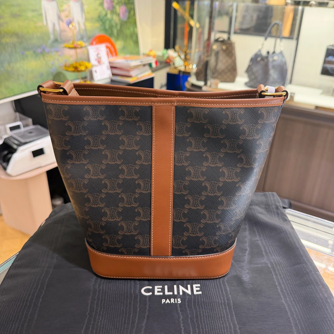 95新 Celine/思琳 18550192/KIKIFIFI/老花水桶斜挎包