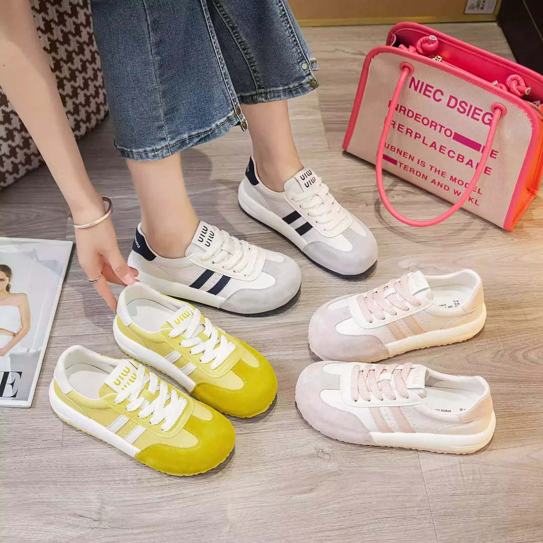 轻便软底德训鞋女不累脚2025春季新款厚底复古板鞋百搭休闲运动鞋