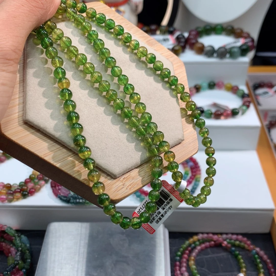 碧玺手链未镶嵌         5.7mm。