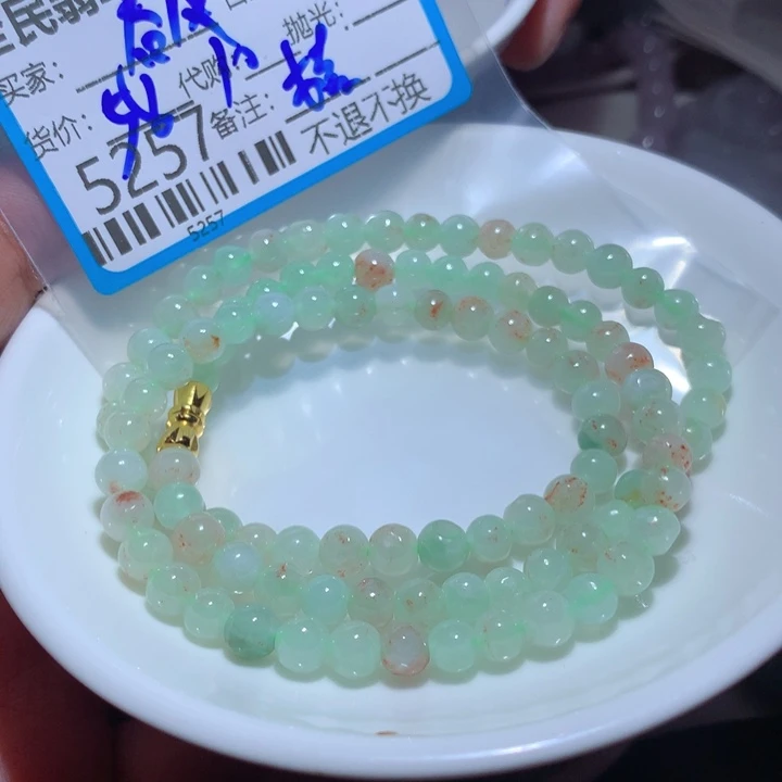 翡翠未镶嵌颈饰A****风