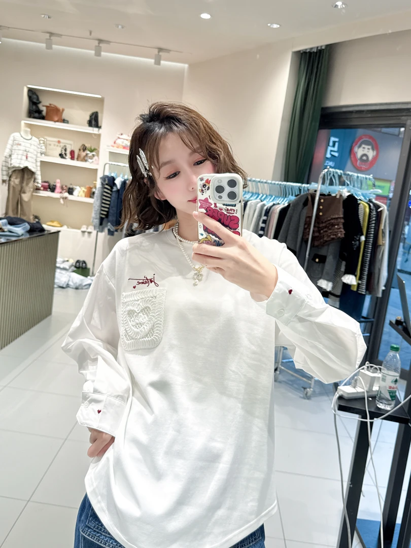 女皇【刺绣口袋字母拼接衬衫袖】显瘦T恤