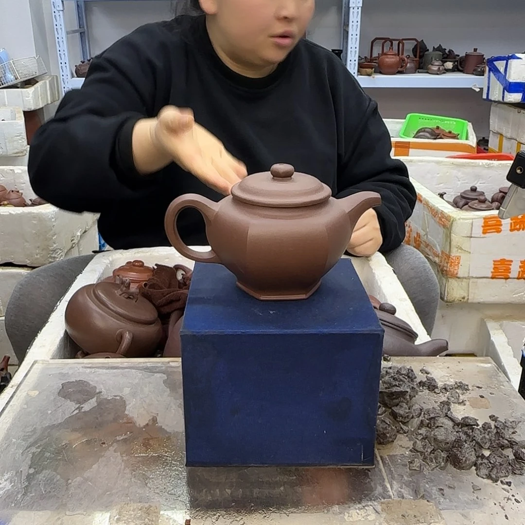 茶壶紫砂宜兴紫砂壶瑕疵处理