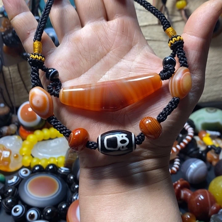 玛瑙/玉髓未镶嵌颈饰