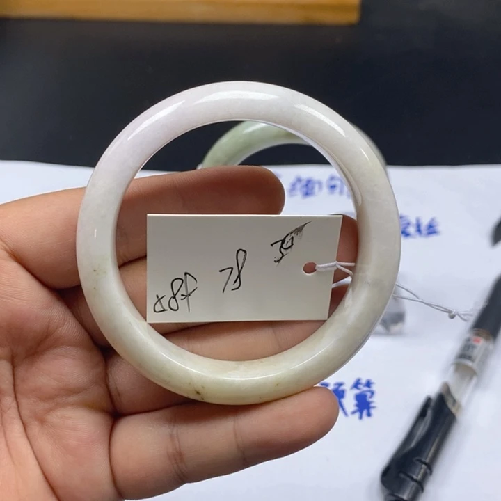 未镶嵌手镯翡翠天然翡翠