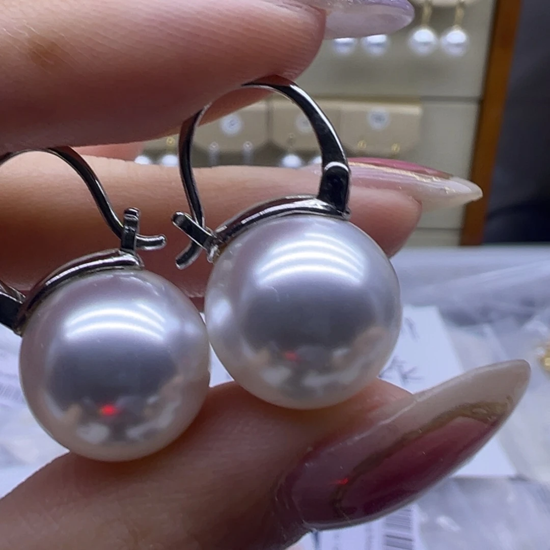 银S925镶嵌耳饰淡水珍珠