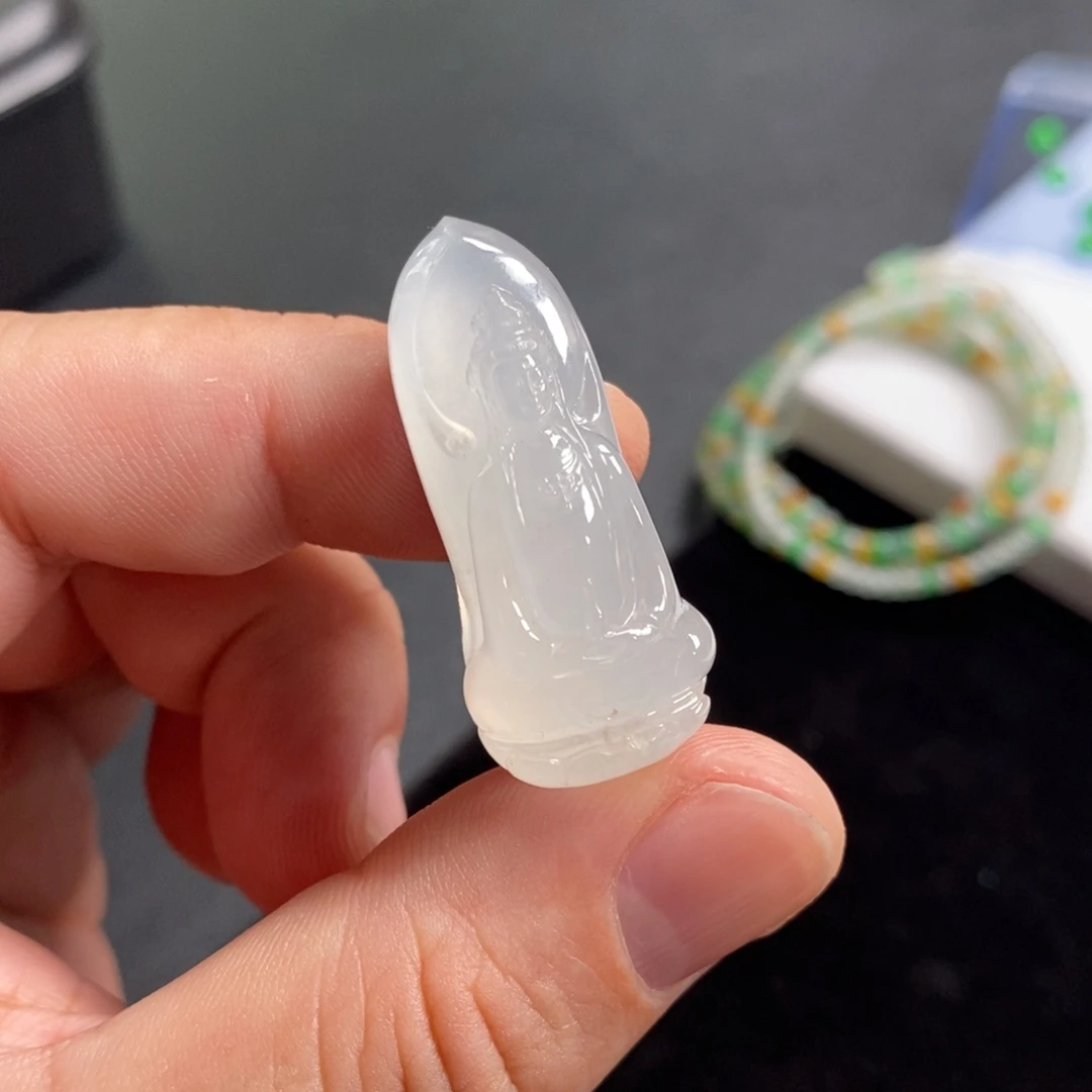 裸石翡翠白冰素衣观音