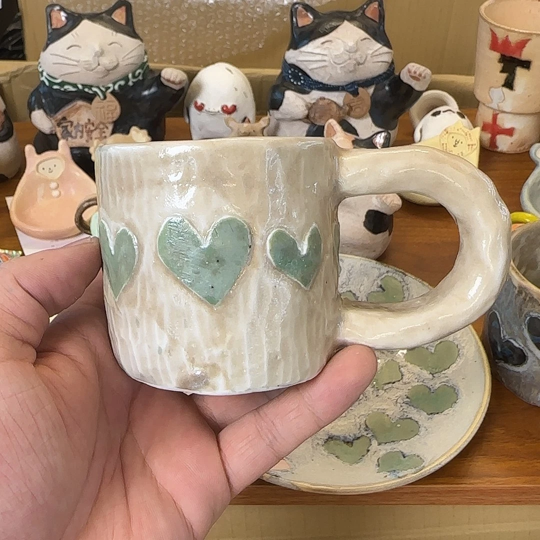 茶盏哈哈哈哈哈哈这