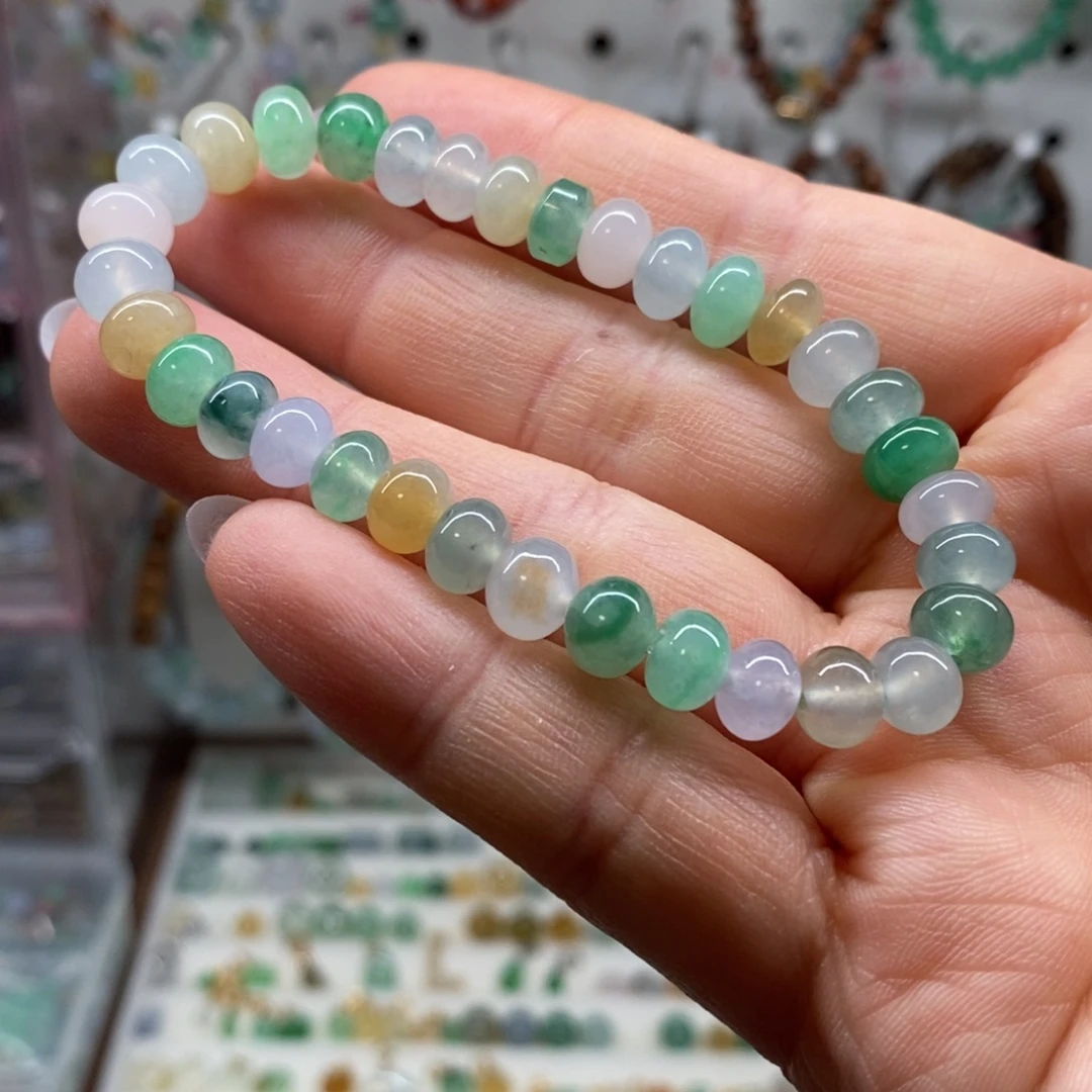 翡翠未镶嵌手链退换货运费自理