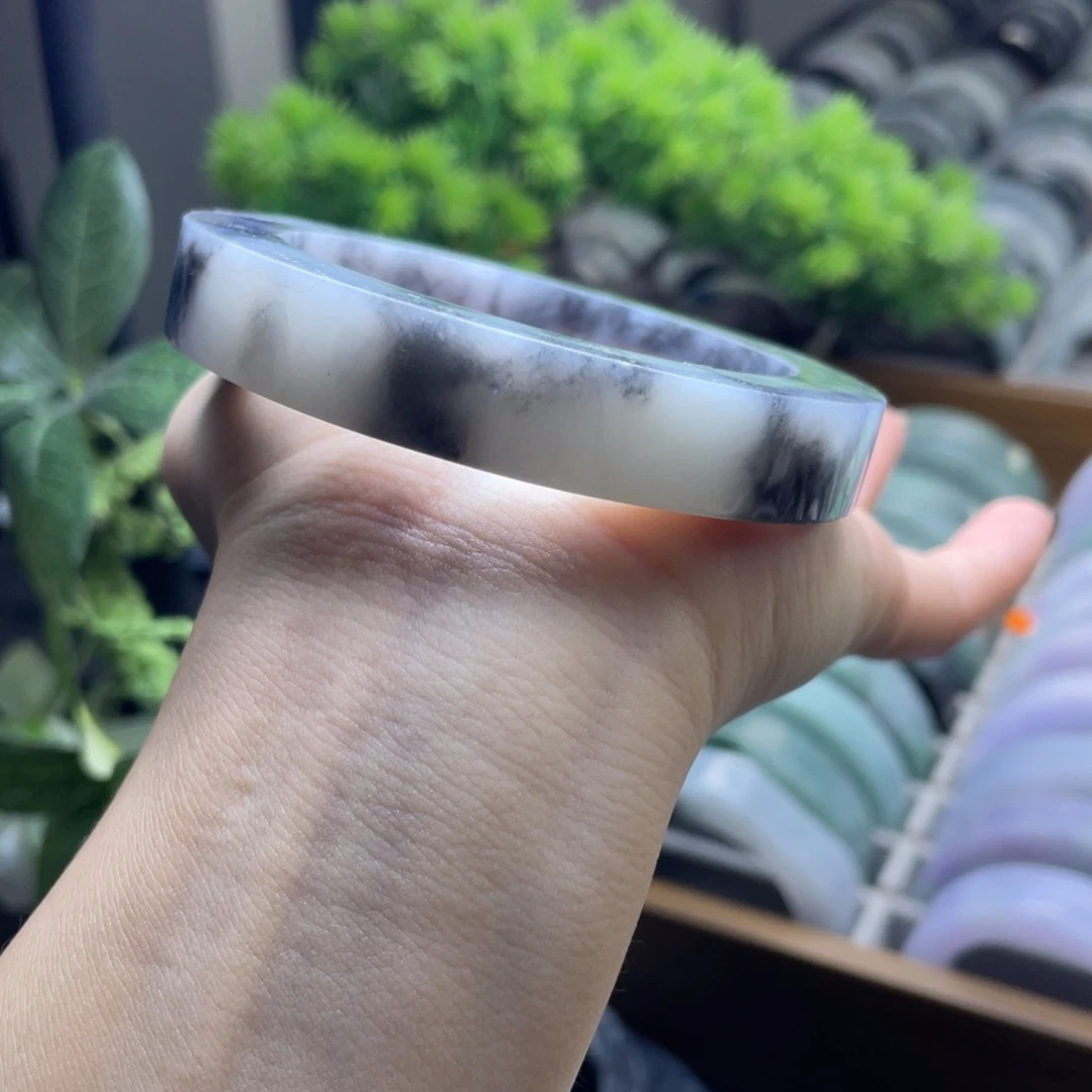 定制翡翠未镶嵌特价翡翠手镯定制