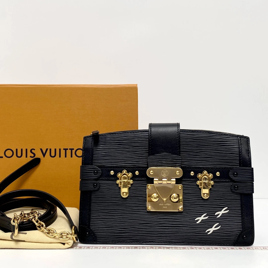 99新 LouisVuitton/路易威登 思斯亲用 lv水波纹软盒子 CPMQ045
