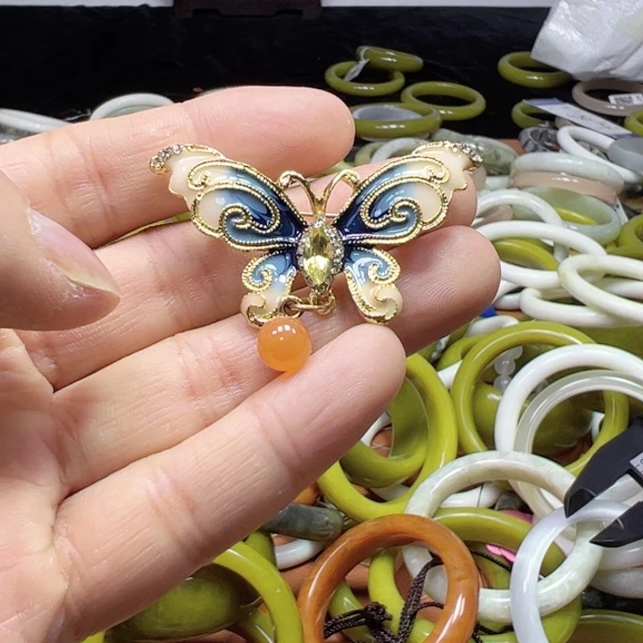 未镶嵌蛇纹石玉手链