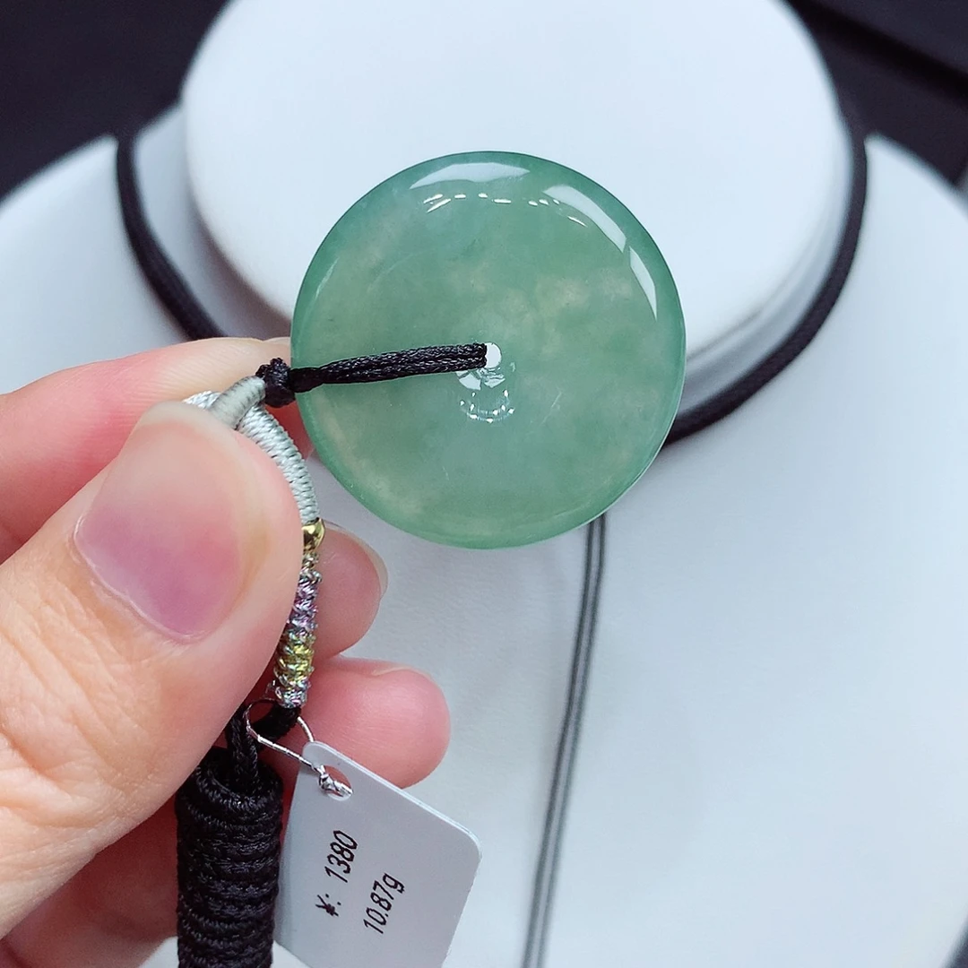 翡翠未镶嵌颈饰翡翠9，26.5/5.8