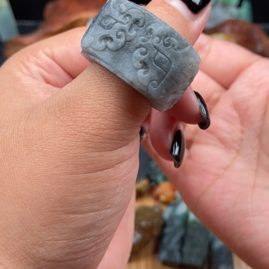 定制翡翠未镶嵌毛*斌缅甸翡翠A货